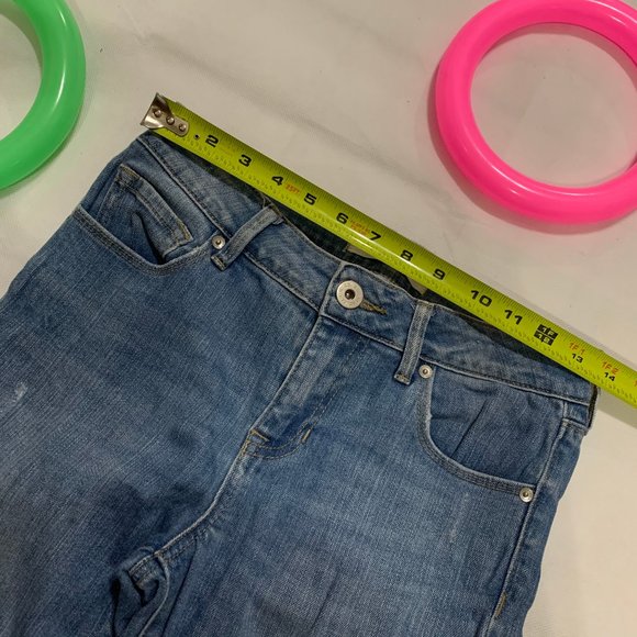 🌟HOST PICK🌟 Bulkhead Low Rise Skinniest Jeans - Picture 4 of 5